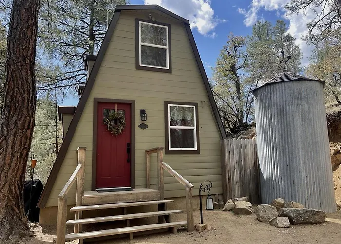 Cozy Rustic In The National Forest Near Lynx In Prescott, Arizona