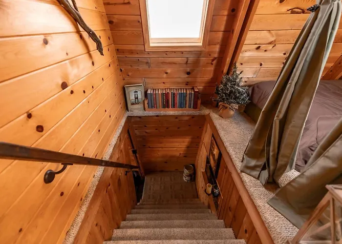 Cozy Rustic In The National Forest Near Lynx In Prescott, Arizona